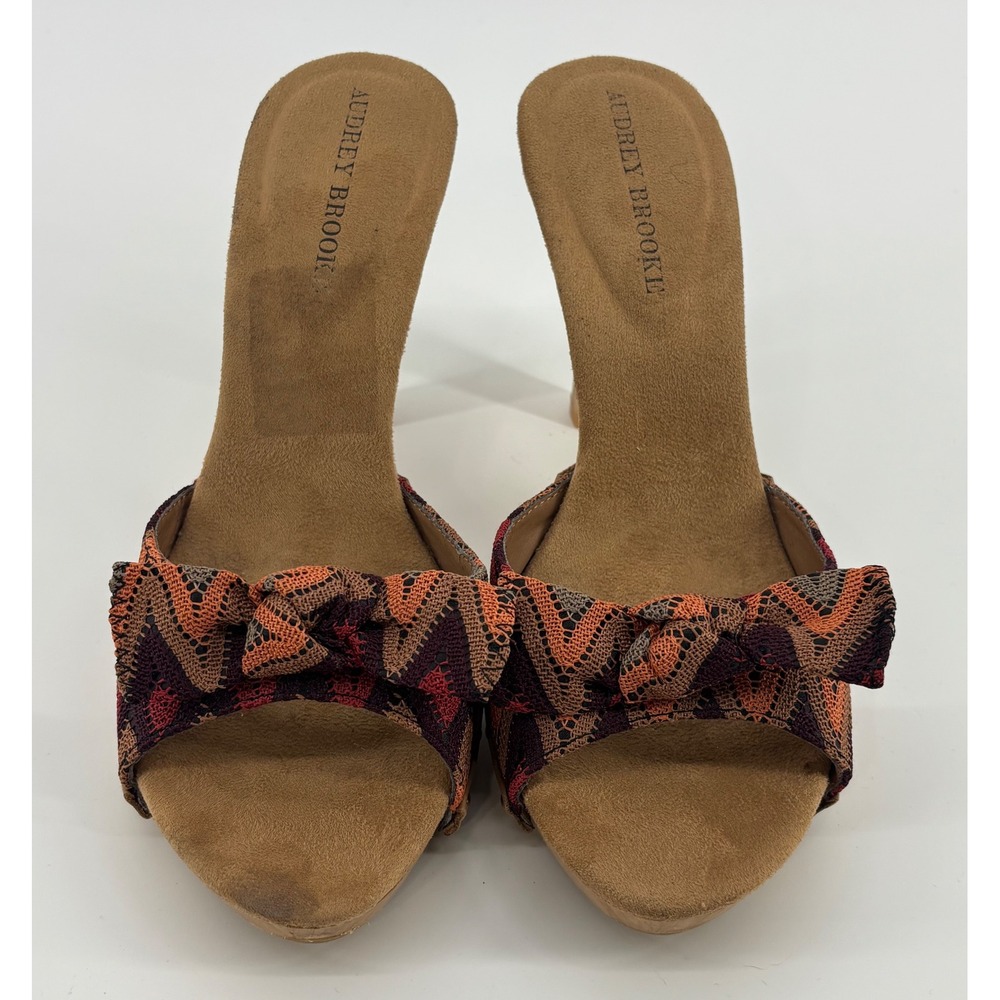 Audrey Brooke Heels Women's 9 Multicolor Zig Zag Bow Studded Wood Clog Mules